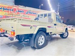 تۆیۆتا لاند کرۆزەر ٧٠ پیکاپ